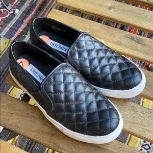 Steve Madden leather slip on sneaker